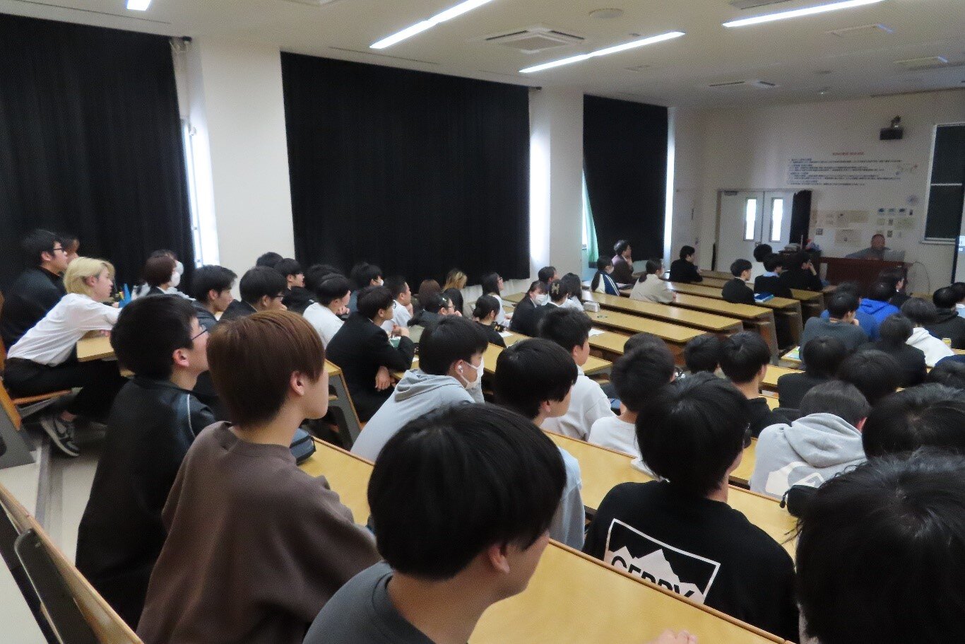 第2学年対象：スマホ・ケータイ安全講習