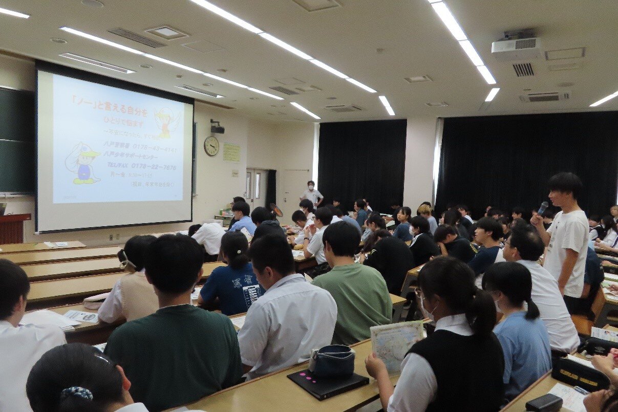 第2学年対象：薬物乱用防止に関する講演会