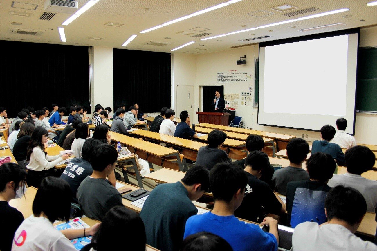 第4学年対象「進路活動準備講座」を開催しました